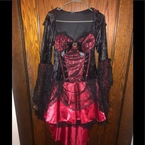 Women vampire costume size medium